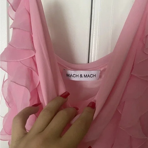 MACH & MACH Pink Ruffled Sexy Sillhoette Dress Size 4-6 Euro 42